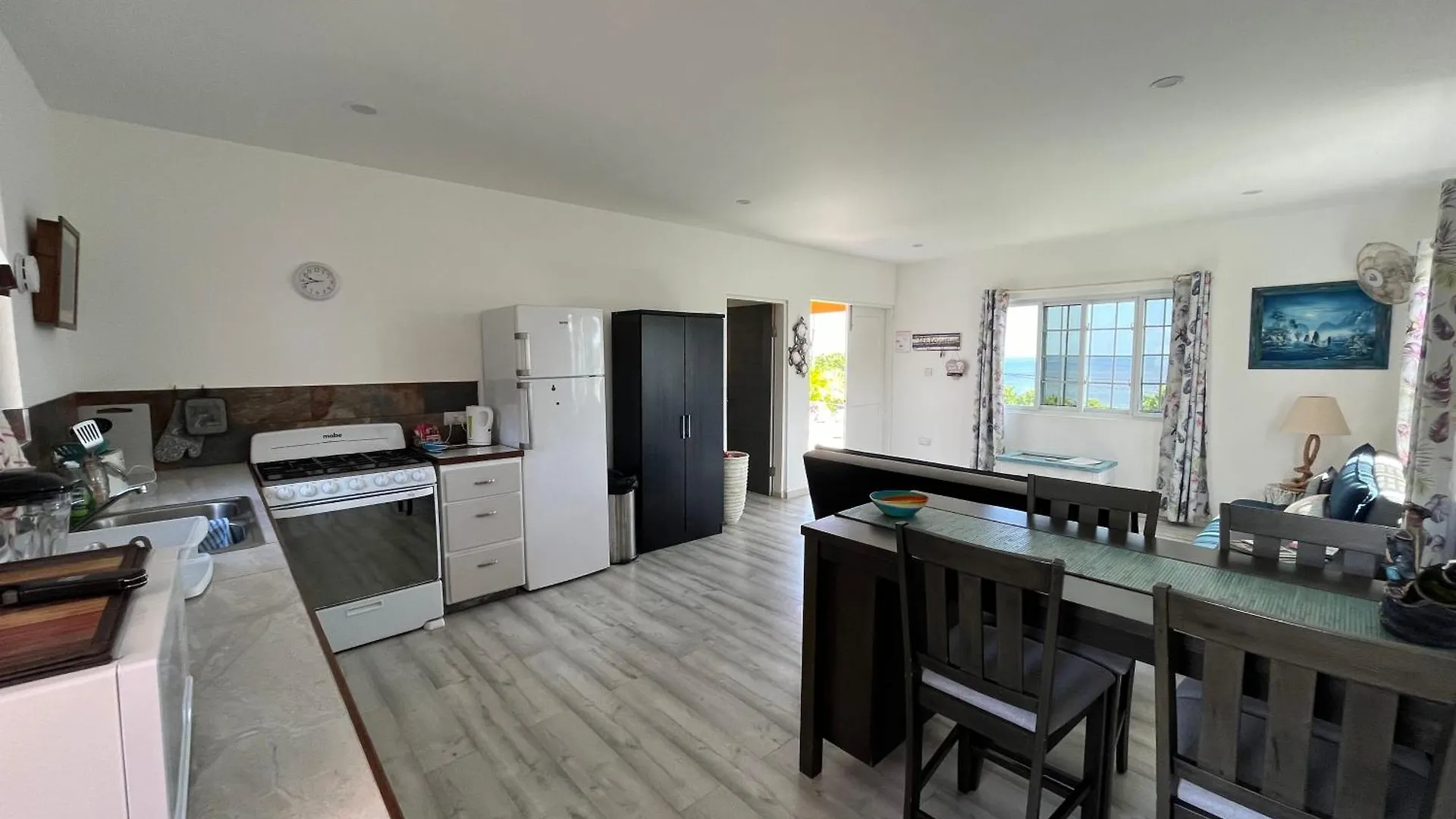 Appartamento Waves Villa Guesthouse Kingstown