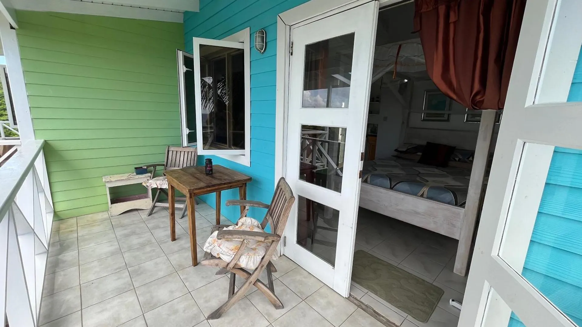 Waves Villa Guesthouse Kingstown 0*,  Svatý Vincenc a Grenadiny